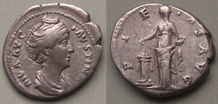 Faustina Senior, denarius, Pietas